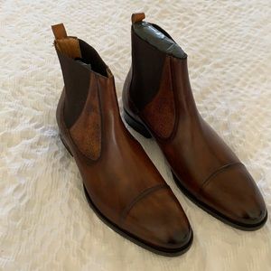 Men’s Brown Mezlan leather boots. New with tags.